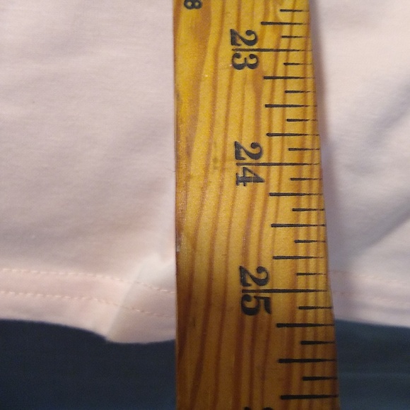 Girls Trip  Graphic Size Small 18" PTP 25 " Length  Peach Pink Color nwot - Picture 4 of 9